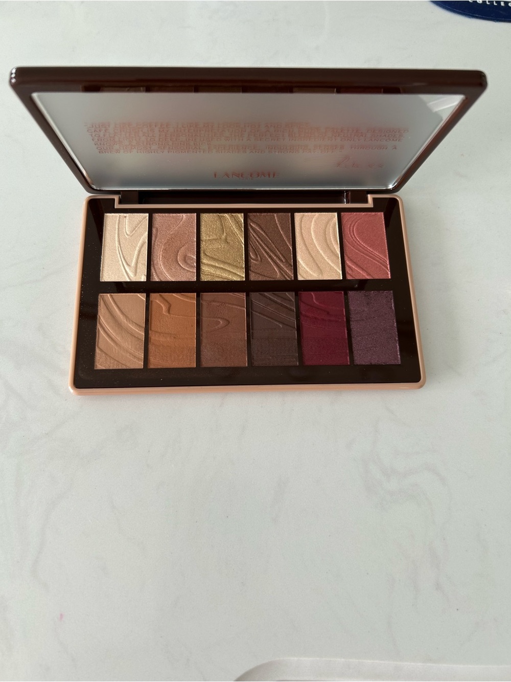 Lancôme Eyeshadow Palette — Pink, Gold, Brown, Cream Shades